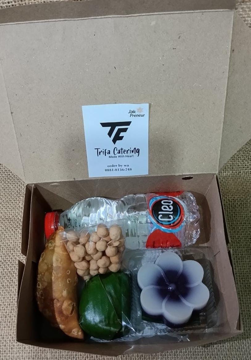 PAKET SNACK BOX TRIFA A