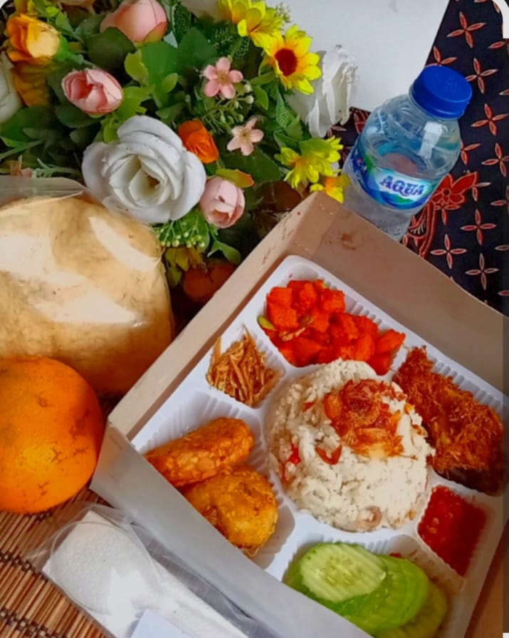 NASI LIWET KHANZA CATERING
