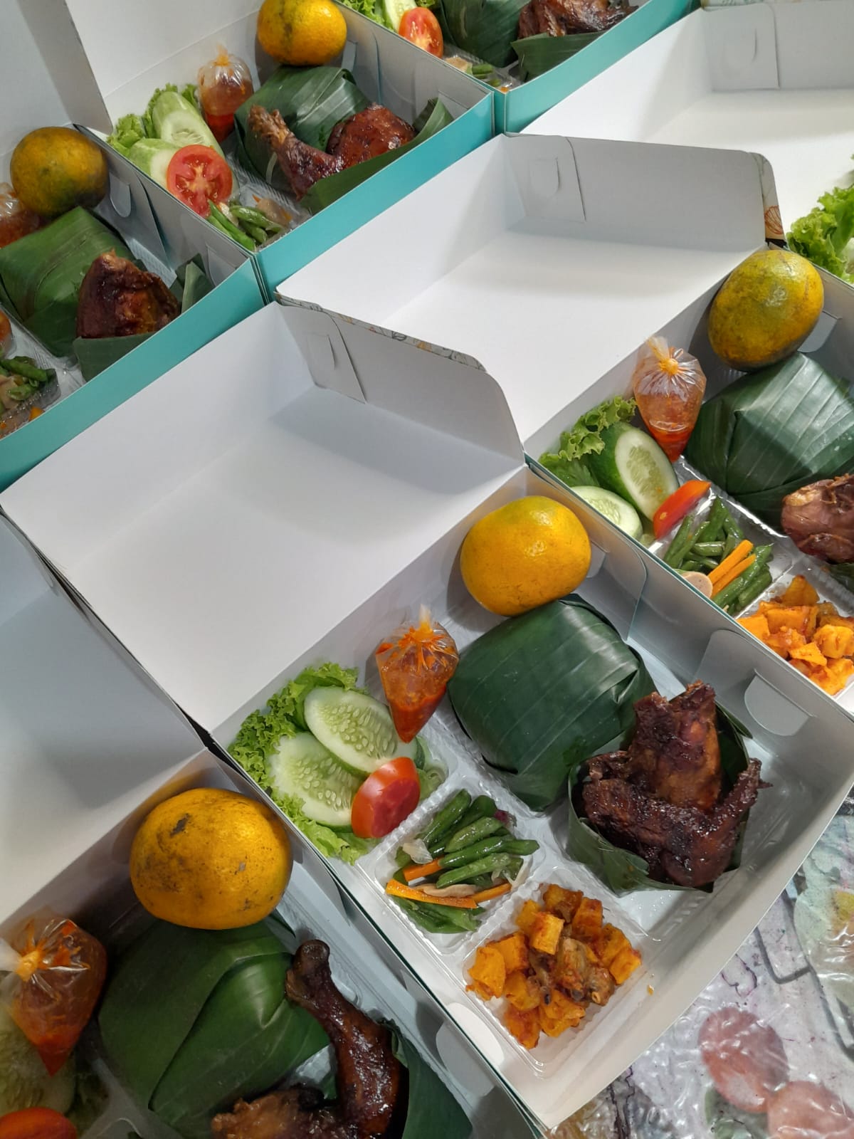 Paket 1 Nasi Box &amp; Snack Box 1