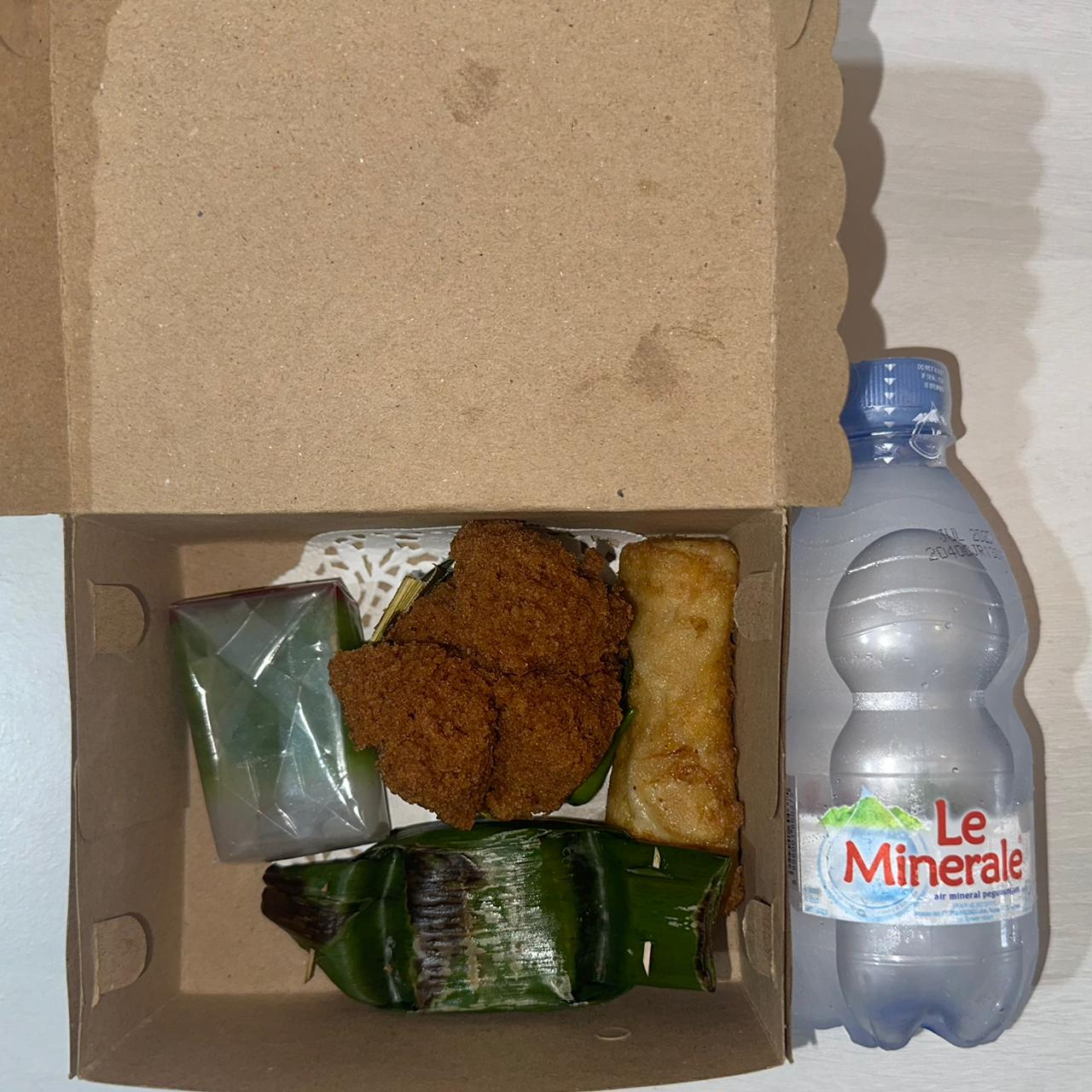 Snack Box Menu 3 Boga Nyonya Tuti
