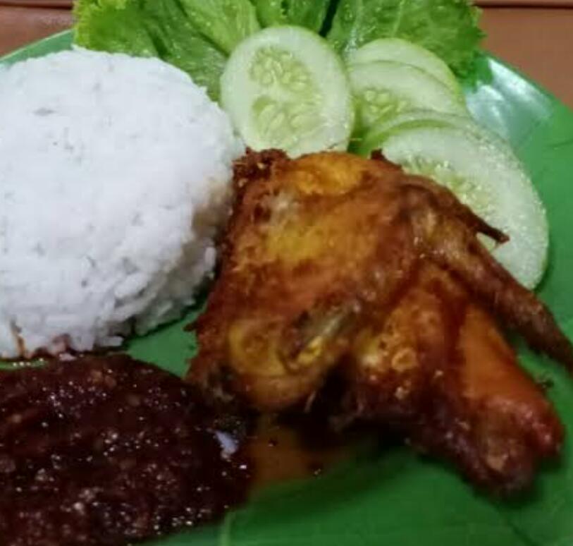 PAKET PECEL AYAM GORENG