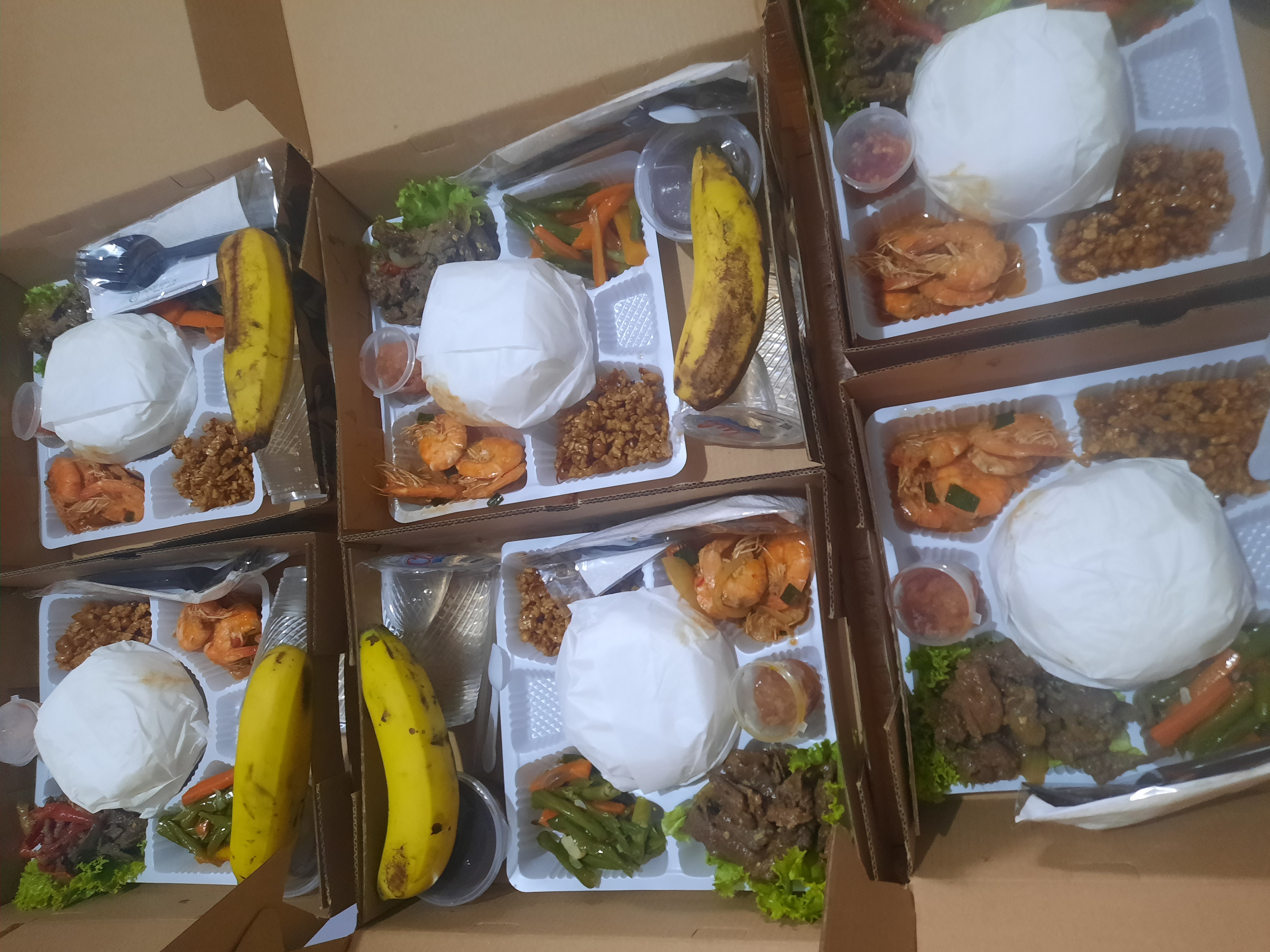 PAKET NASI BOX A