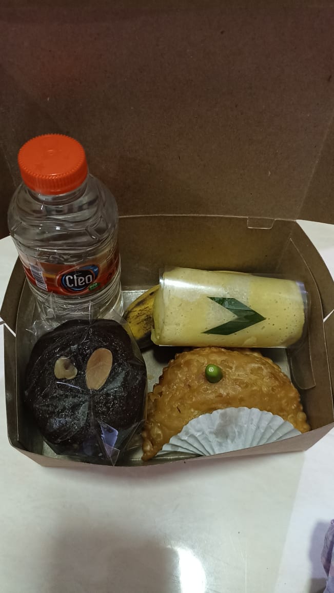 Snack Box Paket 1 By Dhey Kitchen