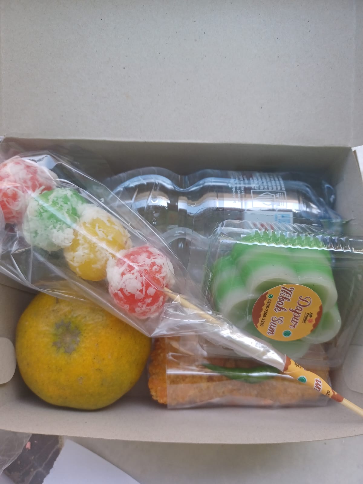 Snack Box Mbak Sum
