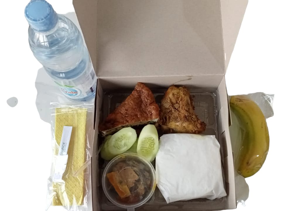 Paket Nasi Ayam Goreng
