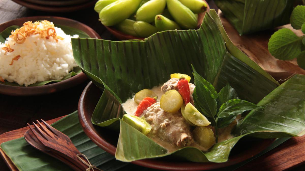 Paket Nasi Garang Asam