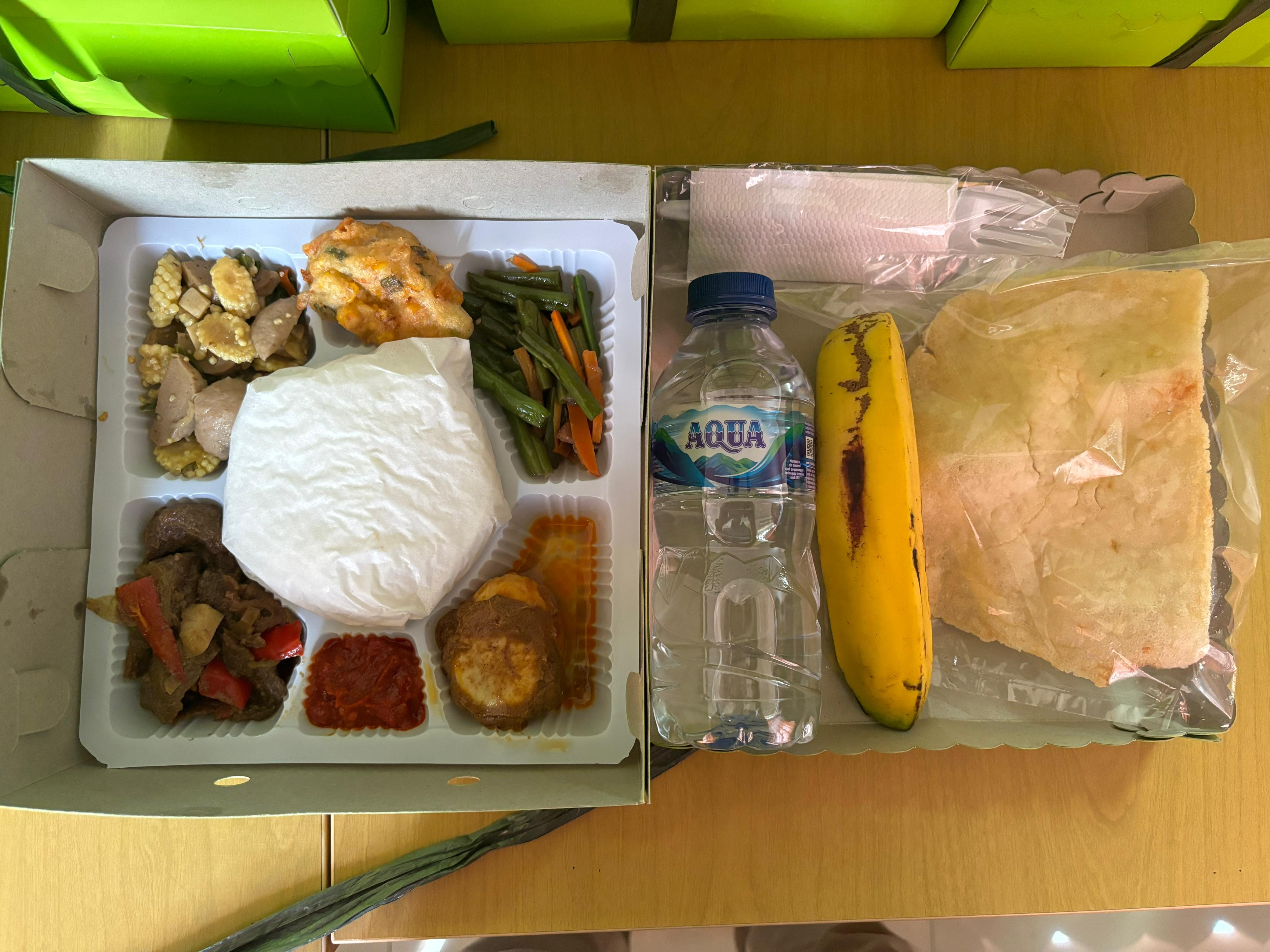 Paket nasi box