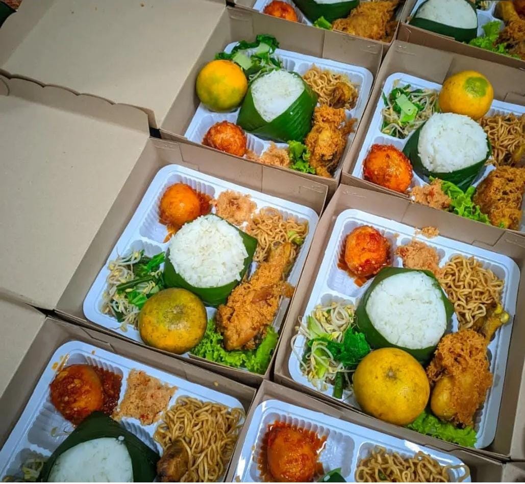 WARUNG MAK DEV NASI BOX