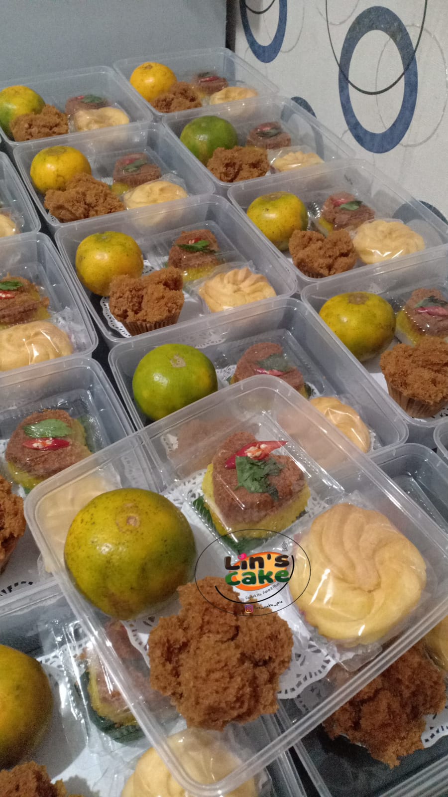 Paket Snack Box | Lin's CakePaket Snack box ketan serundeng | Lin's cake