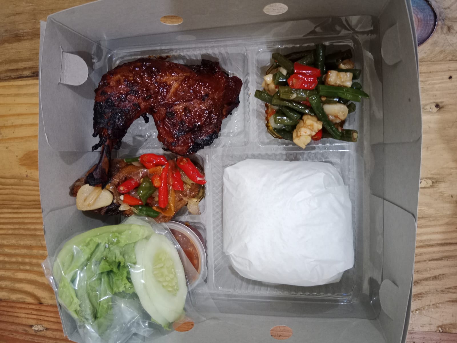 De Hamdi Nasi Box