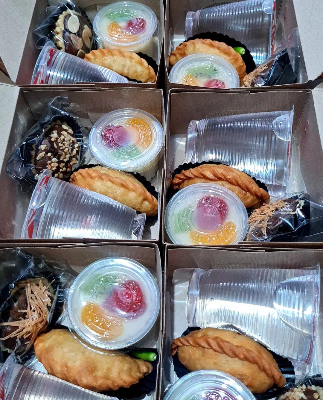 Snack Box Masakan Ibu