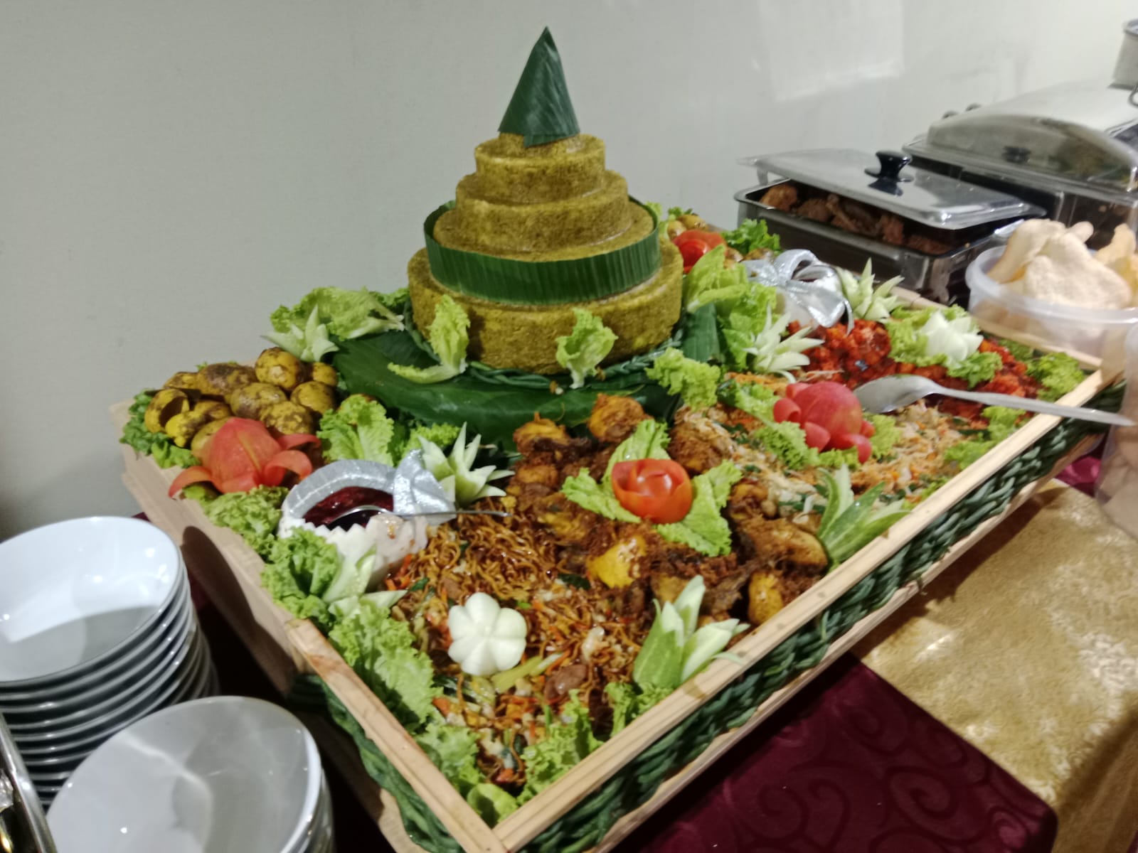 Nasi Tumpeng ( 25 porsi )