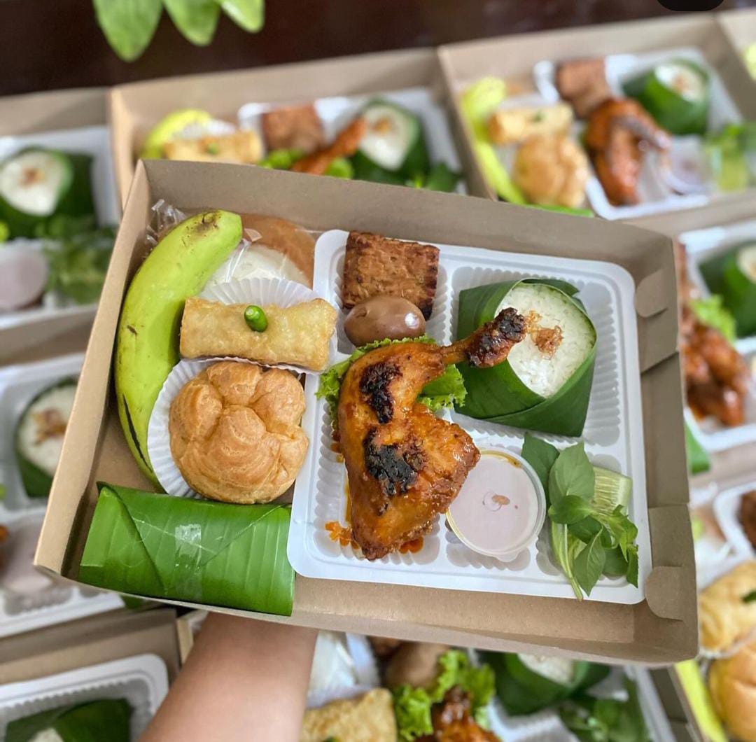 Nasi + Snack Box Masakan Ibu