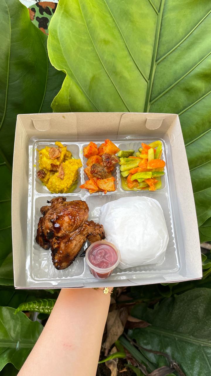Aulia Birru Nasi Box 10