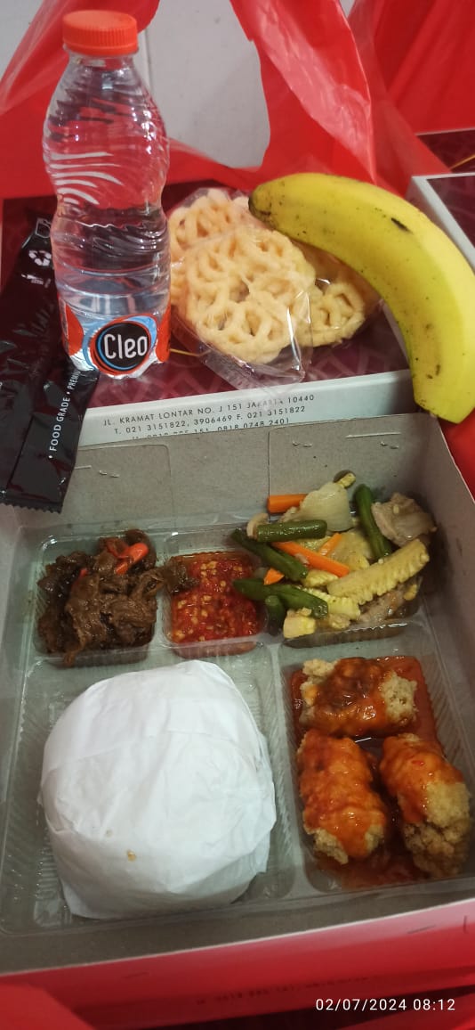 Paket Nasi dan Snack Box Abi