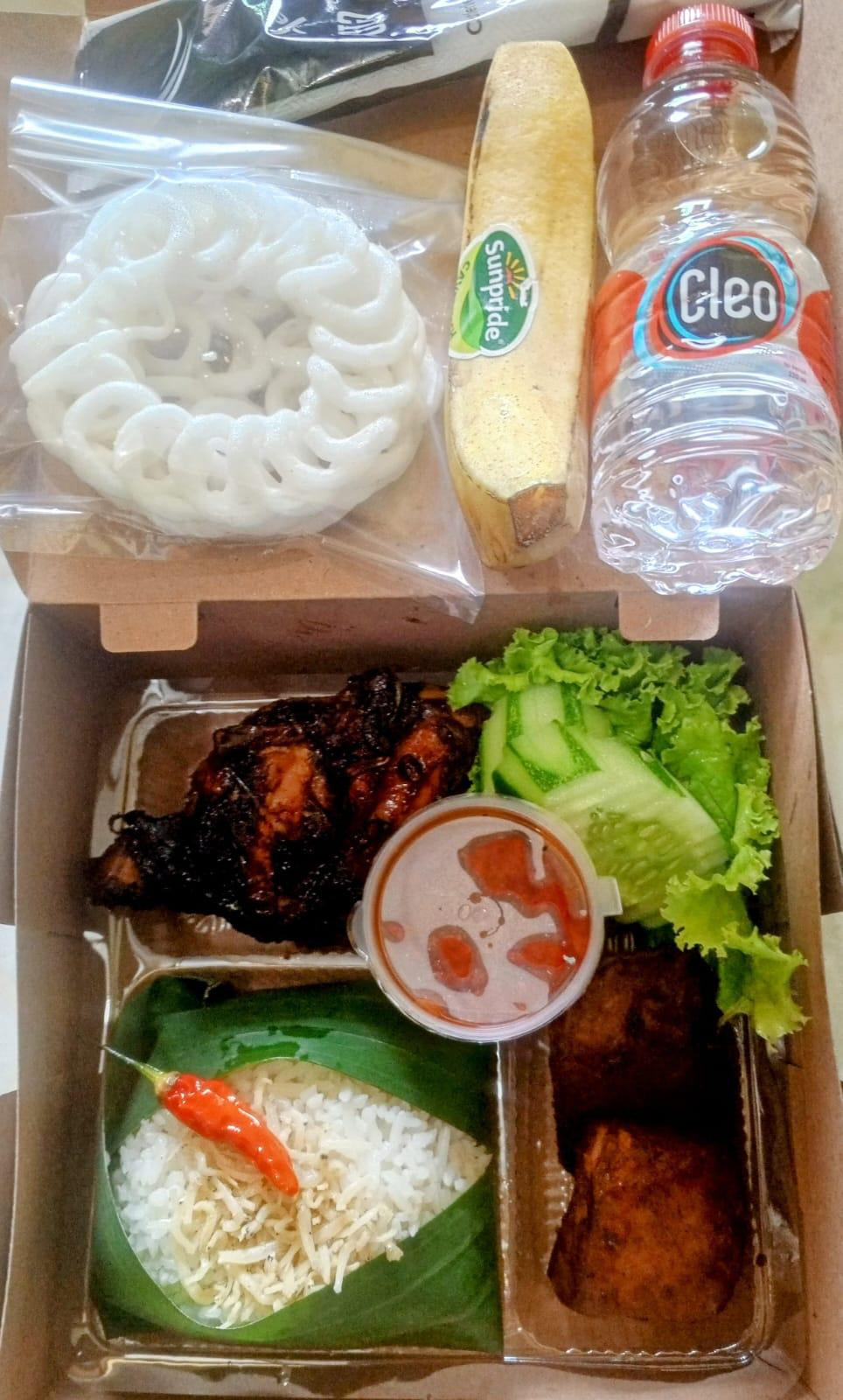 Nasi Liwet Ayam Bakar1