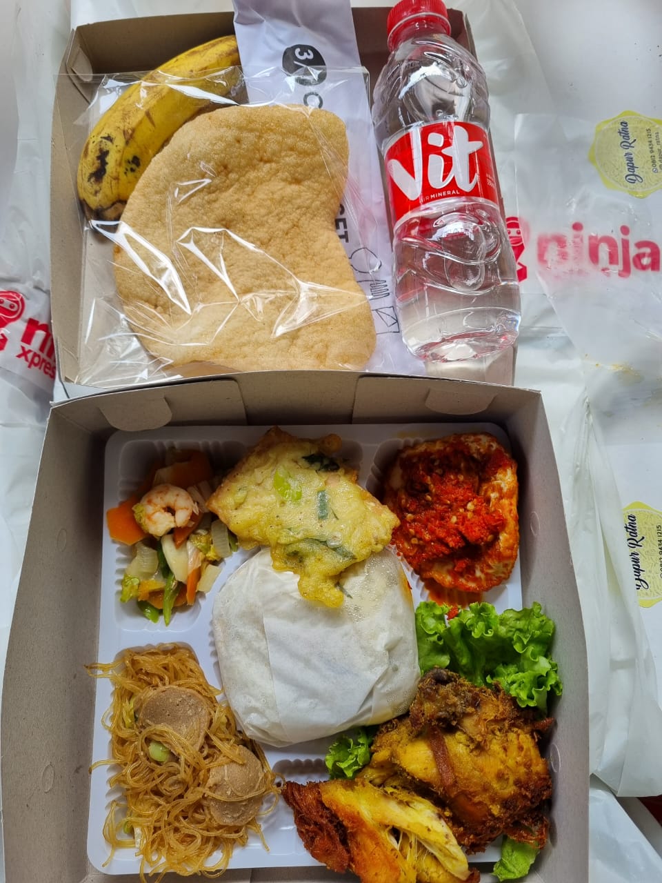 Paket nasi box