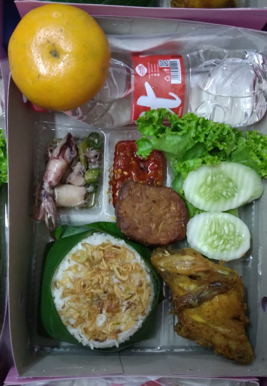 Nasi Box Cumi Cabe Ijo