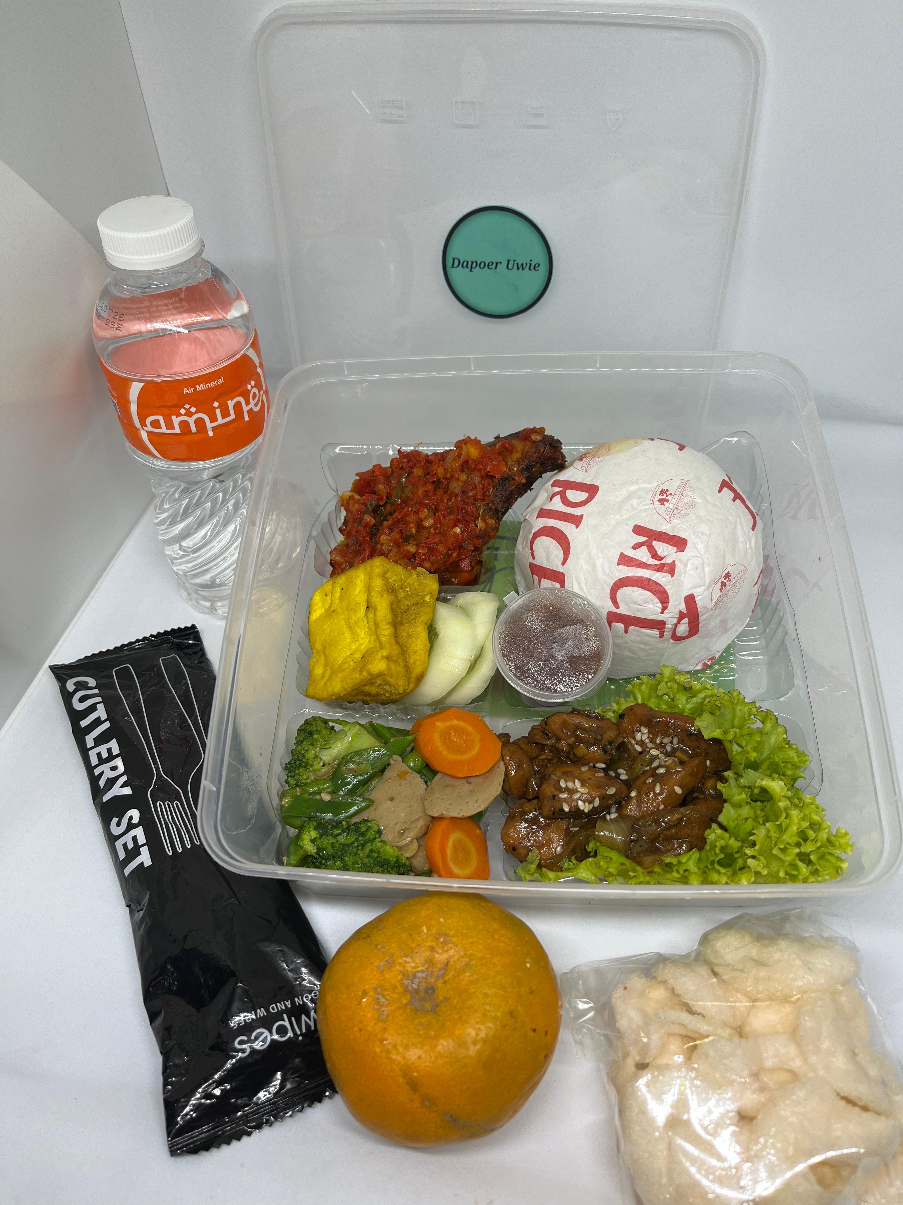 Nasi Box 2 Dapoer Uwie