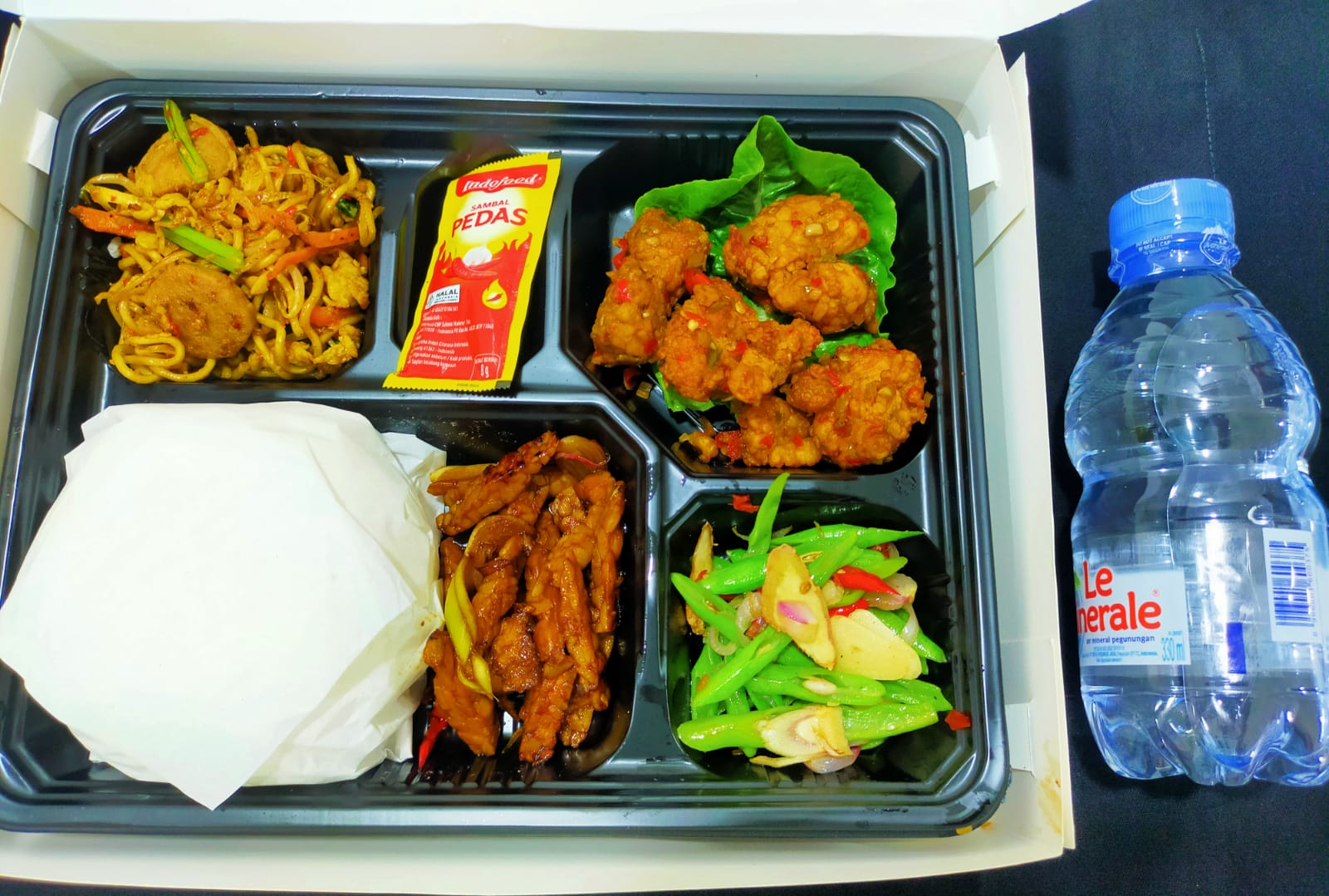NASI BOX FIVE RESTO - A