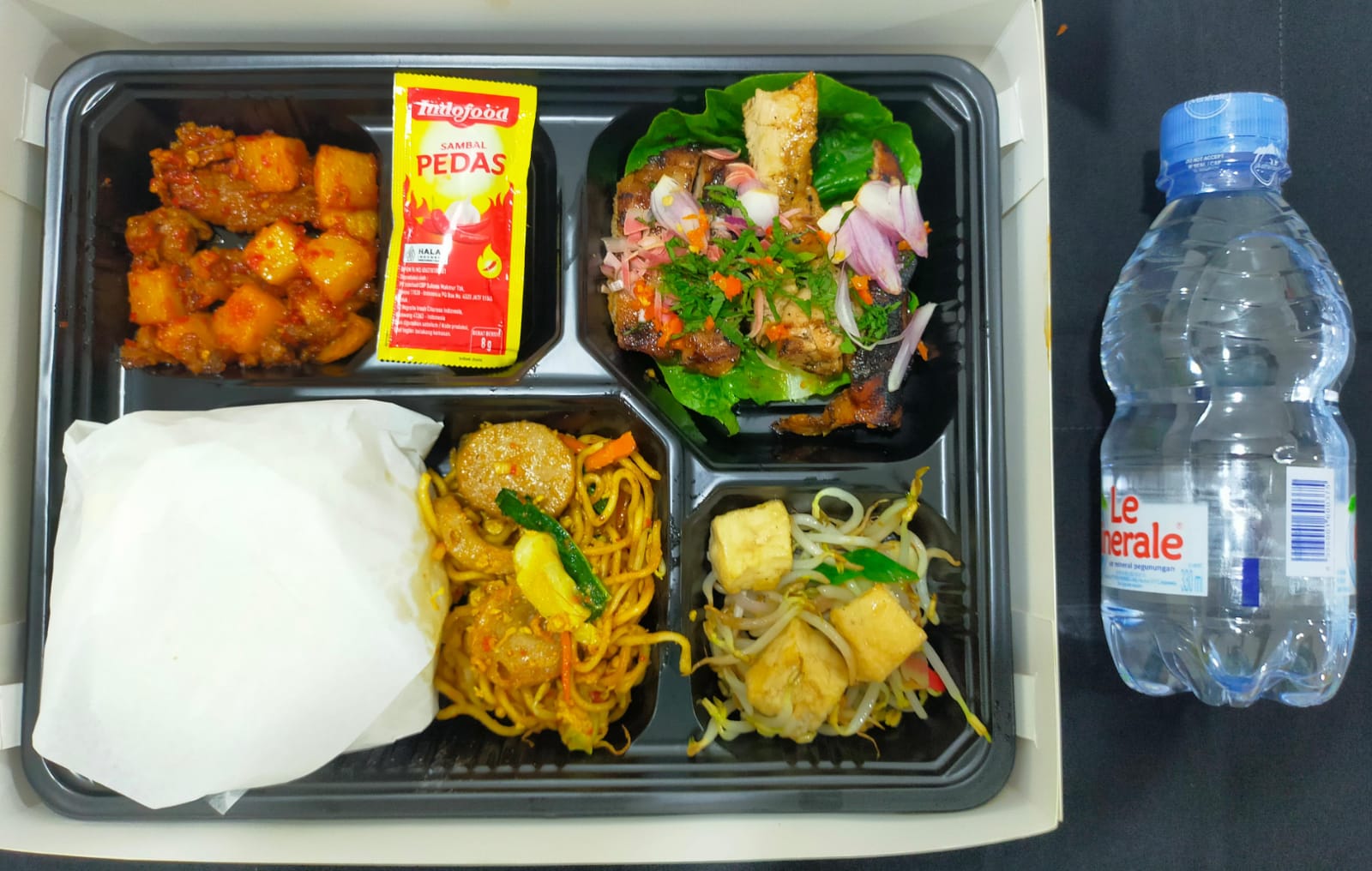 NASI BOX FIVE RESTO - B