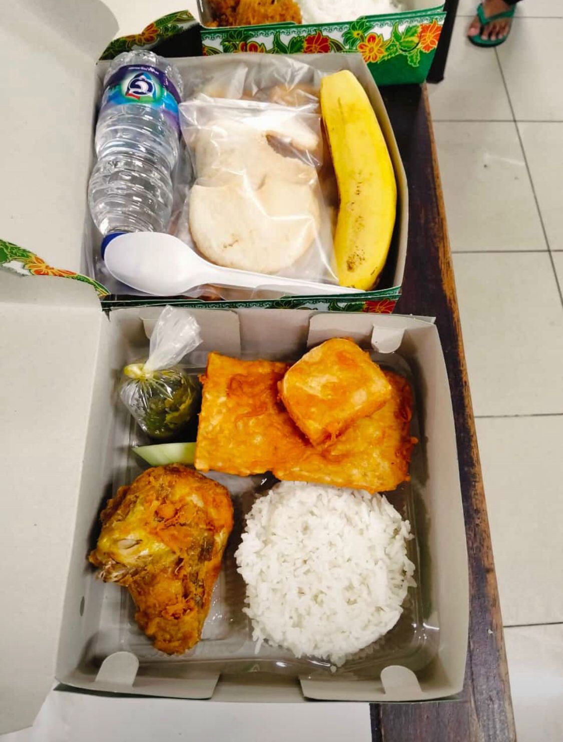Nasi Ayam Goreng 1