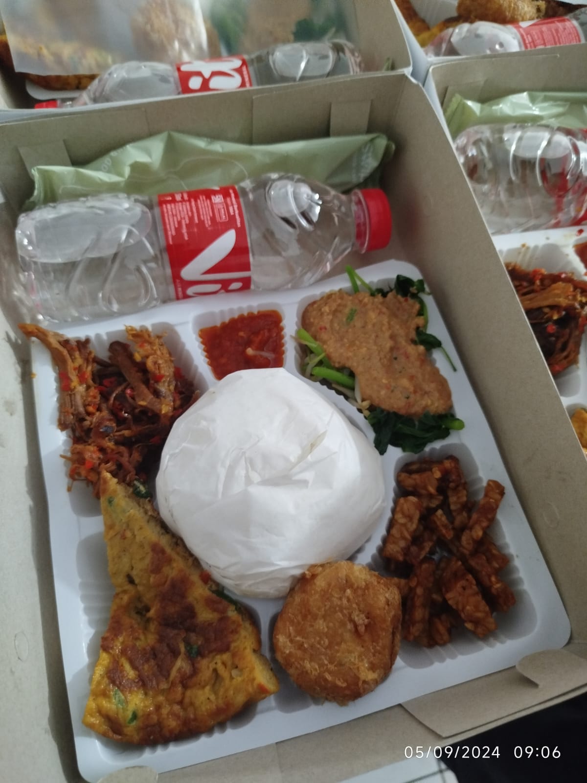 Nasi Box Paket A