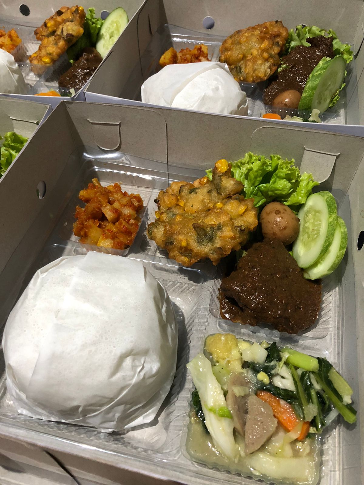 NASI BOX Gegares Aje