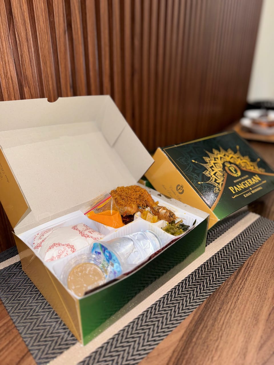 Nasi Box Paket 1 Pangeran