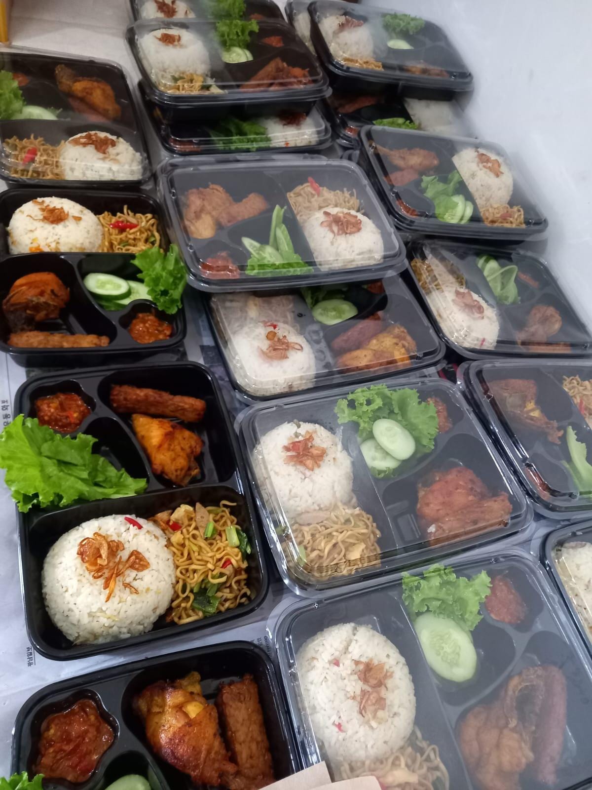 PAKET NASI BOX A