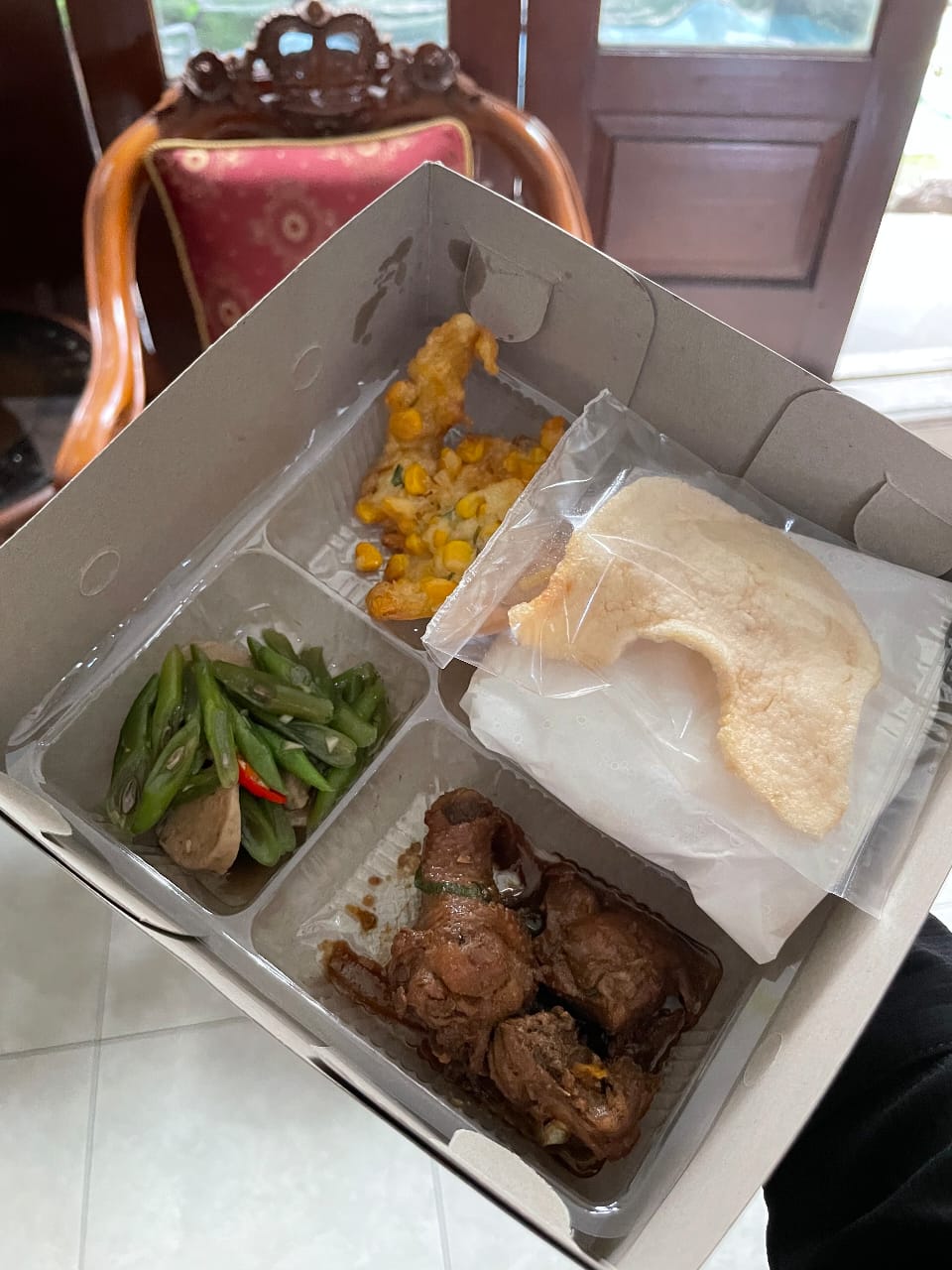 PAKET NASI BOX B