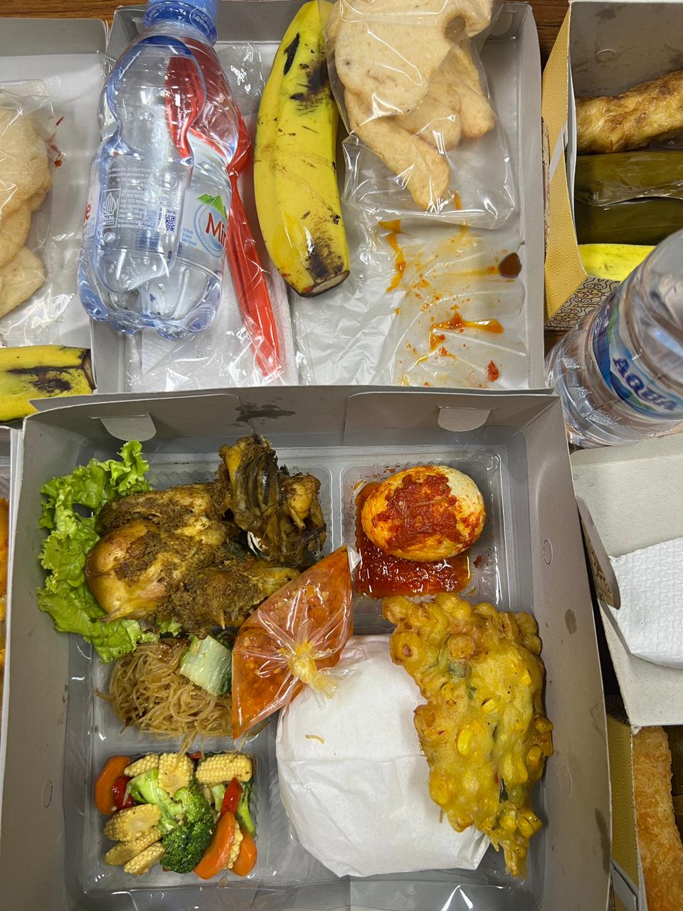 Nasi box nal's food
