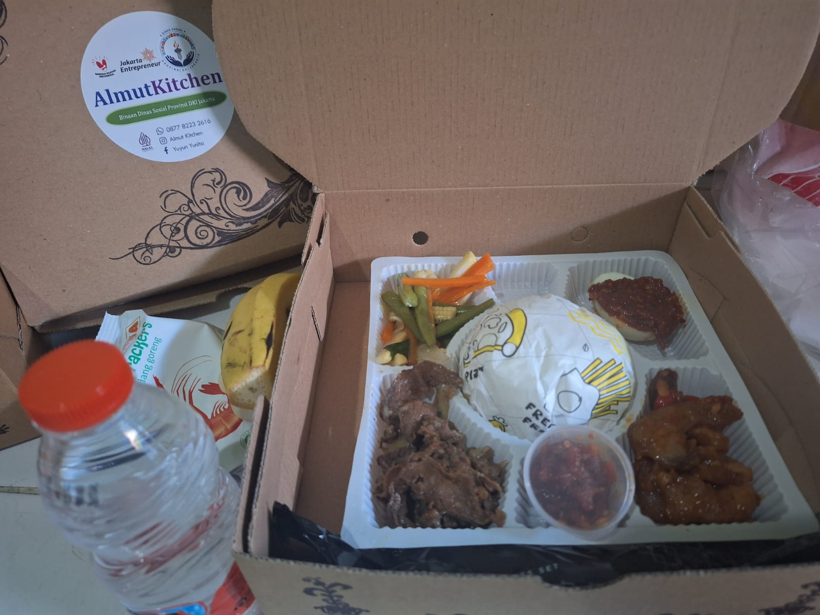NASI BOX ALMUT KITCHEN