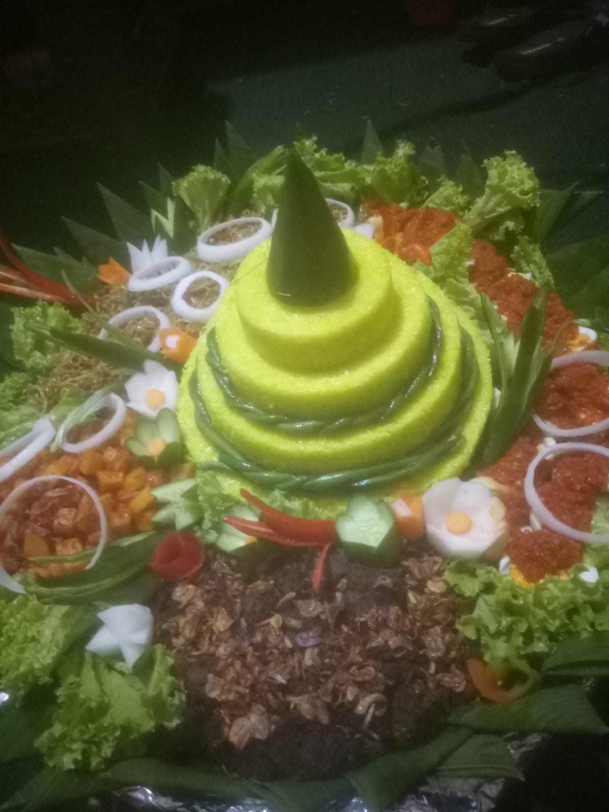 Nasi Tumbeng Besar