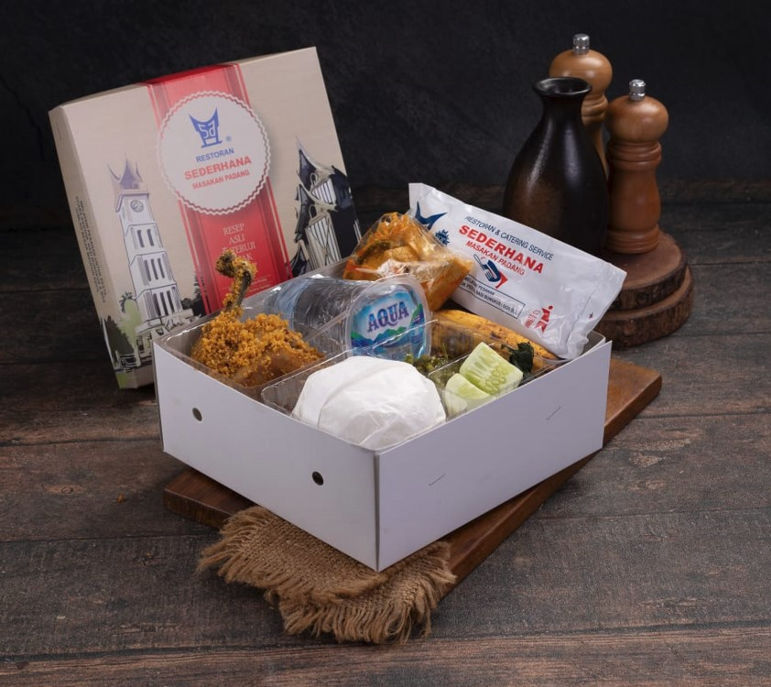 PAKET NASI BOX SEDERHANA 4