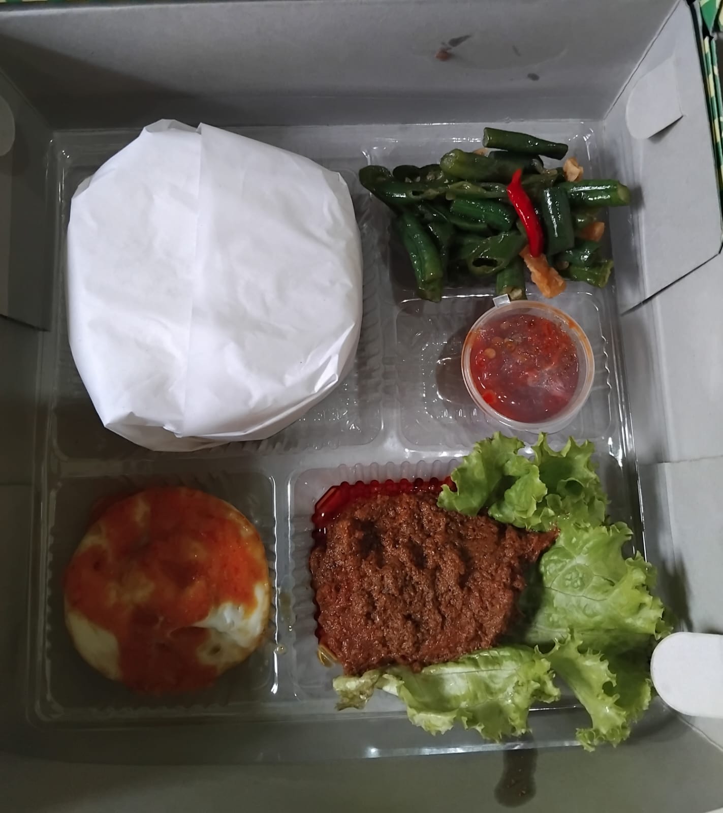 NASI BOX DIAN CAFE