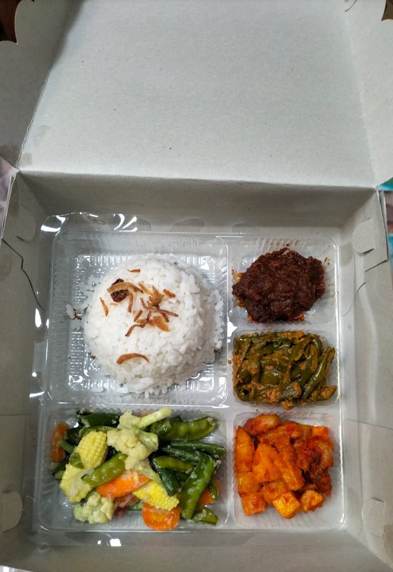 Paket A Nasi Box by Mamih