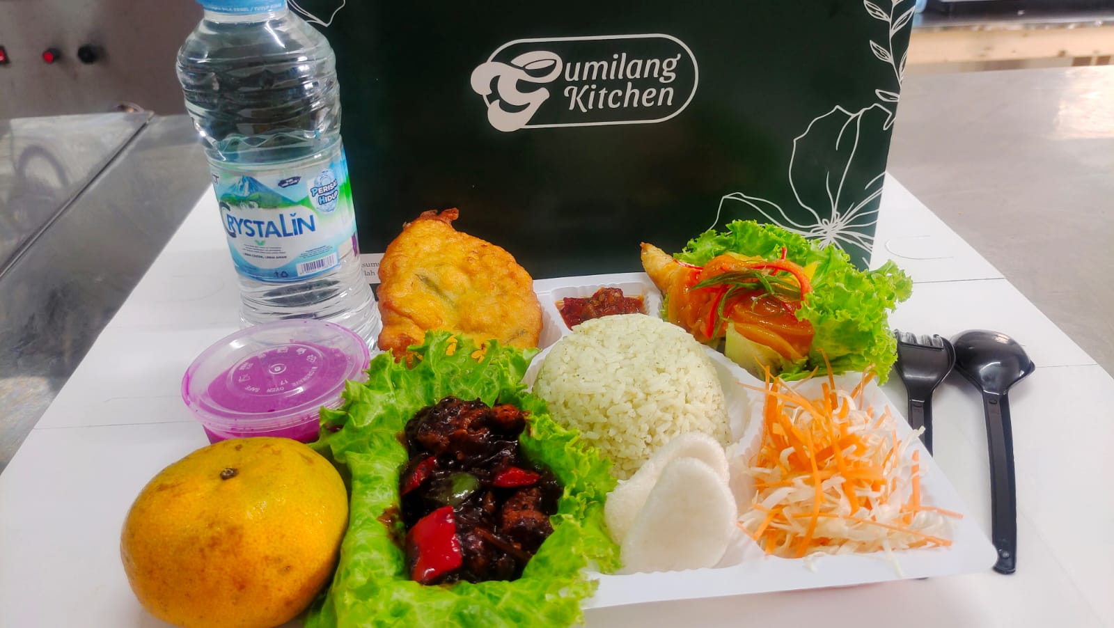 Paket Lunch Box Gumilang 3