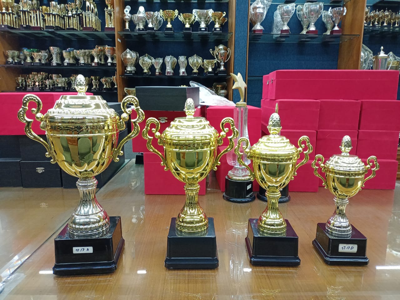 PIALA ALUMINIUM MANDIRI JAYA LESTARI