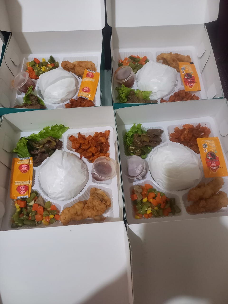 PAKET NASI BOX B