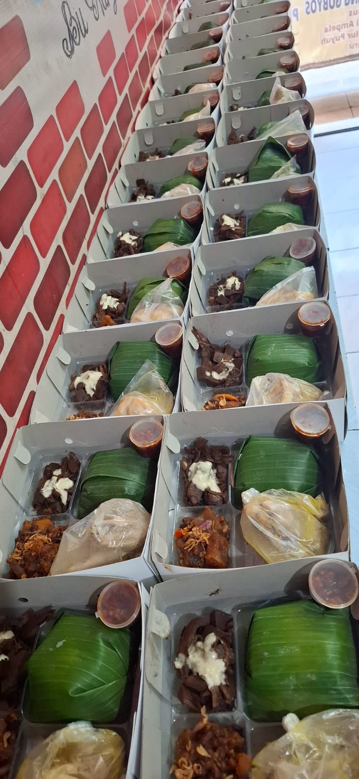 PAKET NASI &amp; SNACK 20 BOX