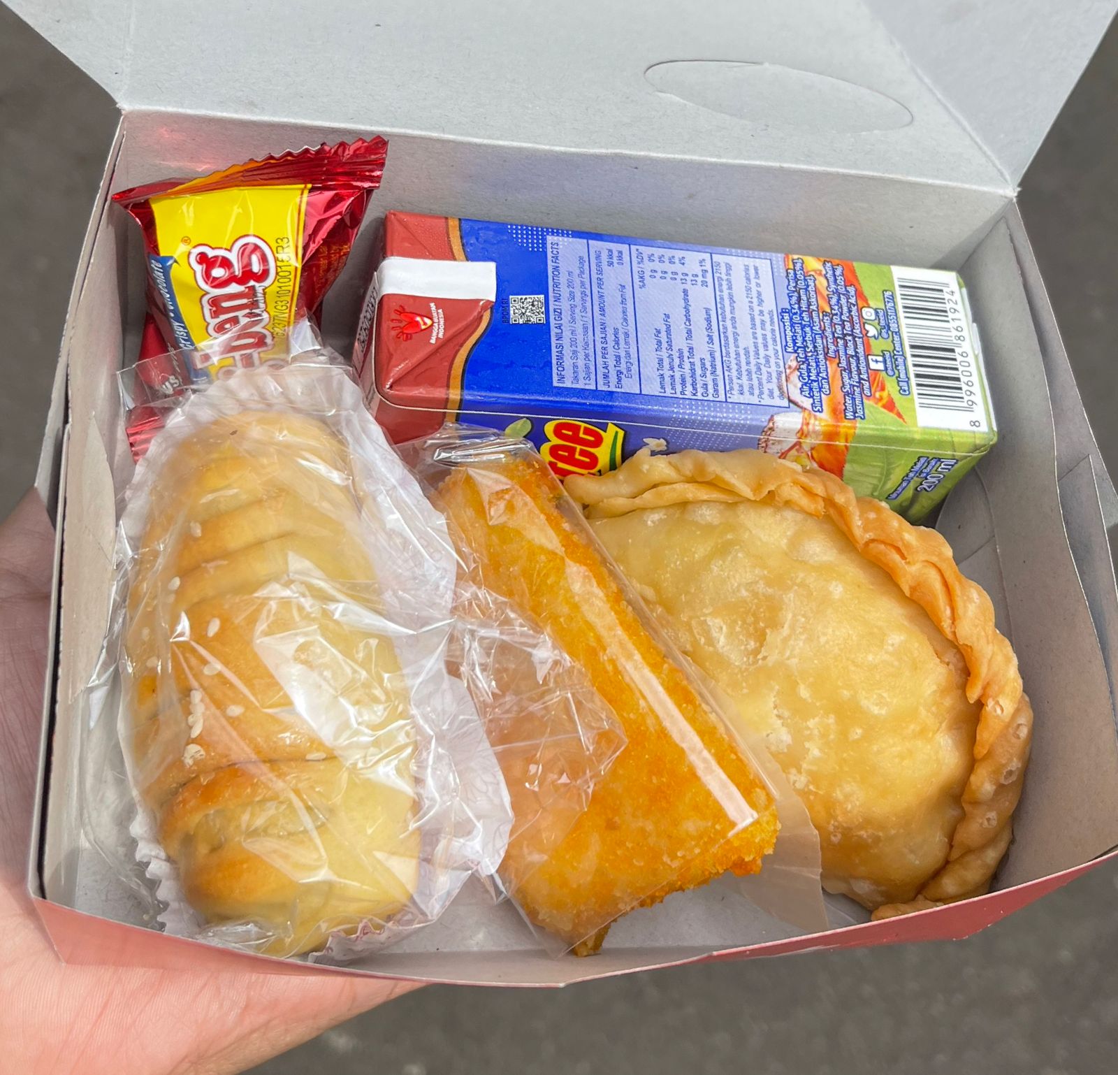 PAKET SNACK BOX S.A CATERING