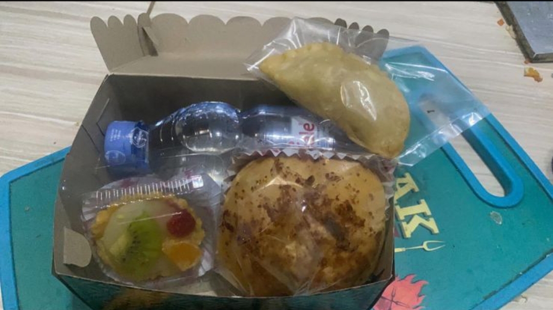 Snack box