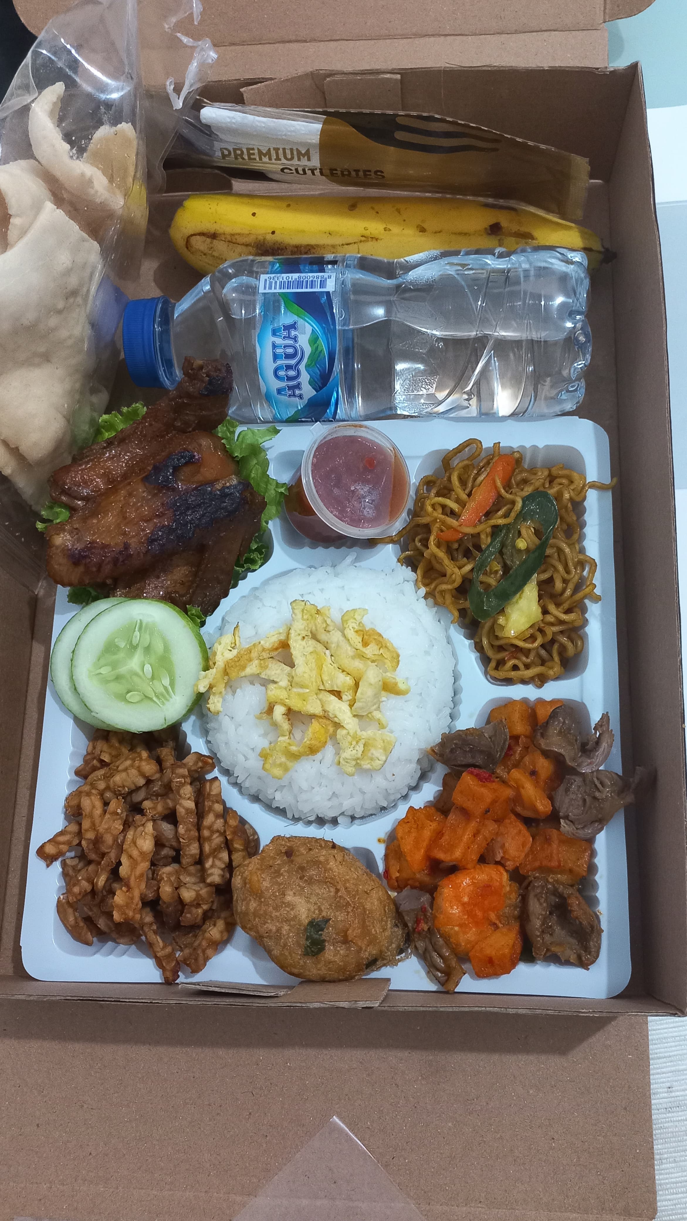 Paket nasi komplit SMS food&amp;snack