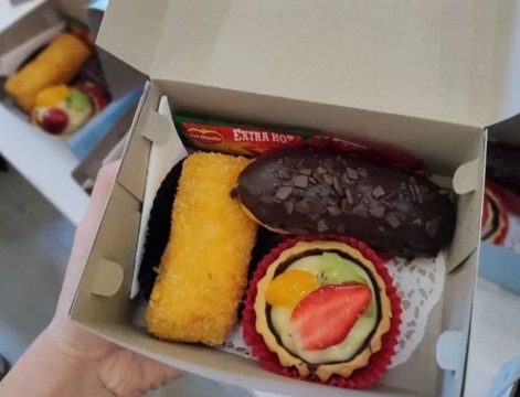 SNACK KUE BY PURI SC