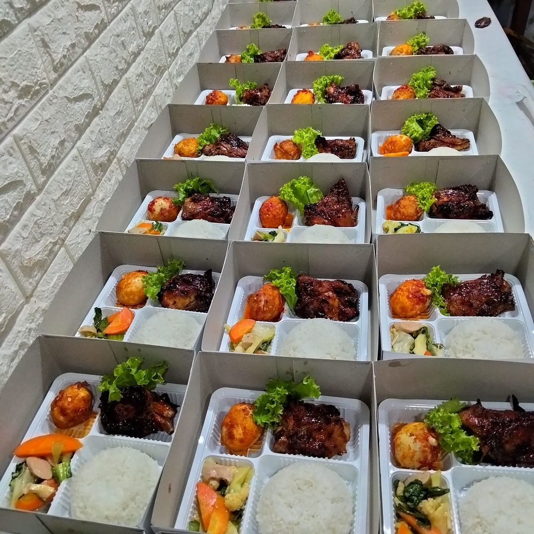 Catering Bunda Tri 1