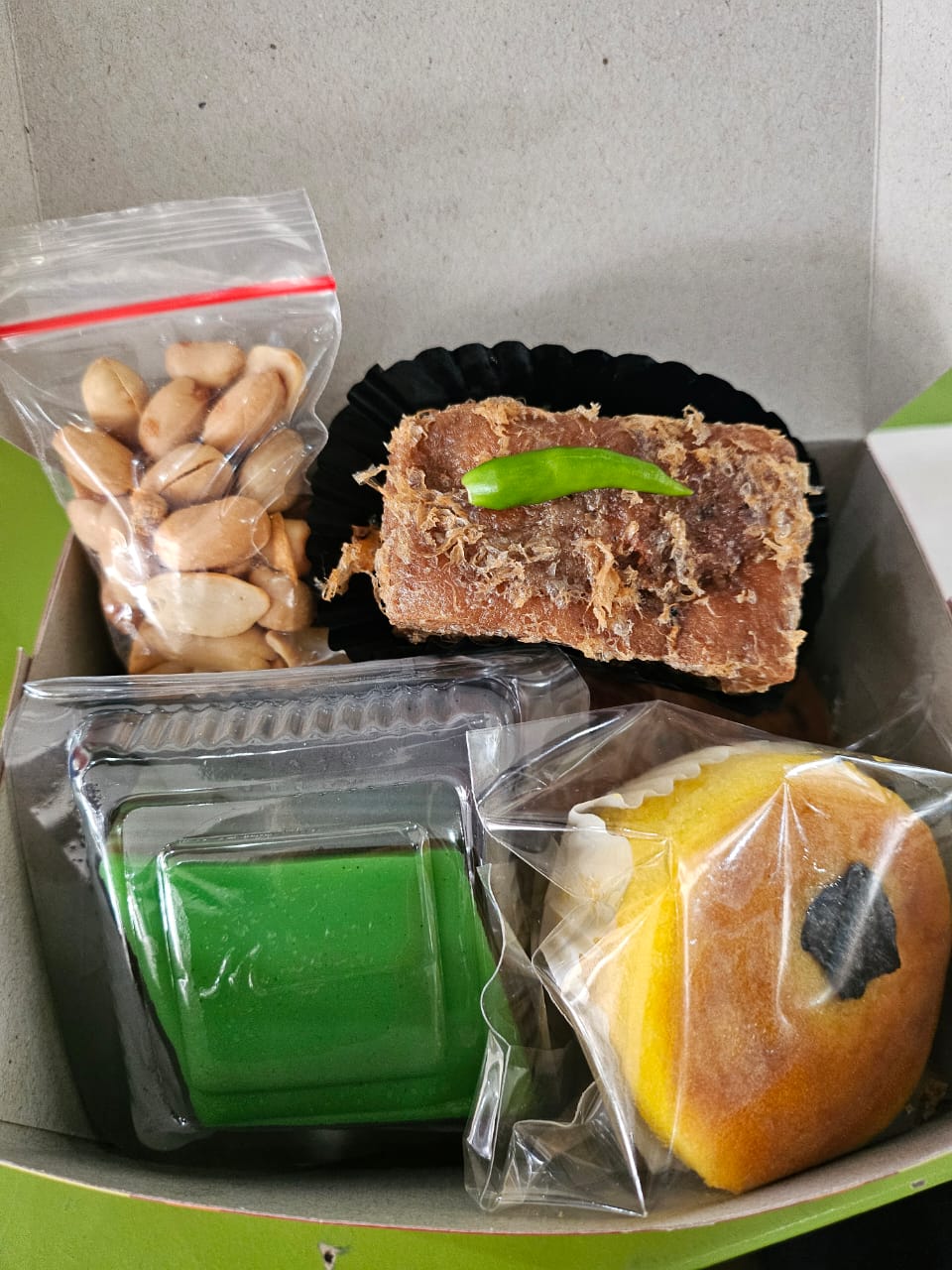 Snack Box 6