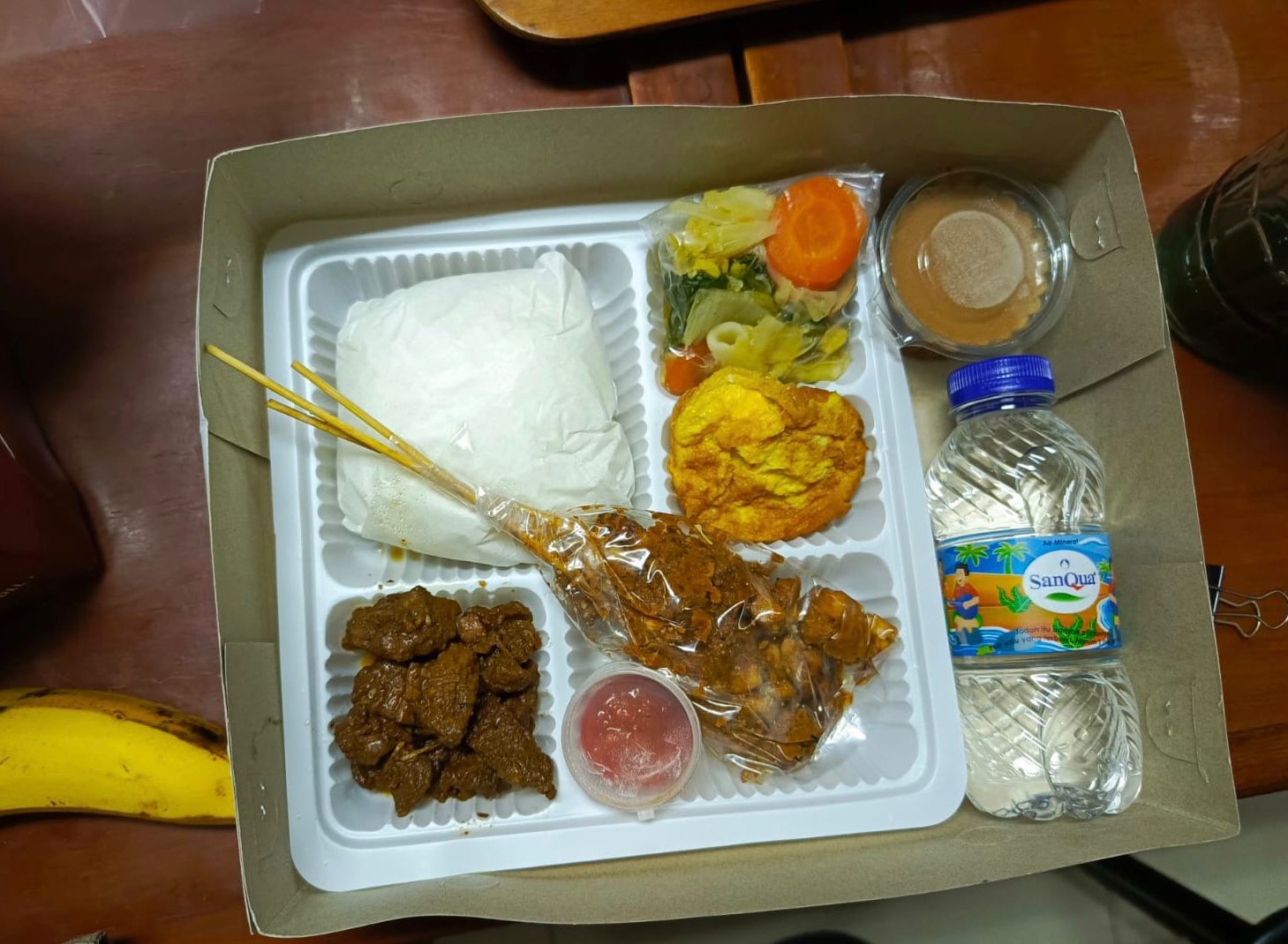 Nasi Box Paket 1