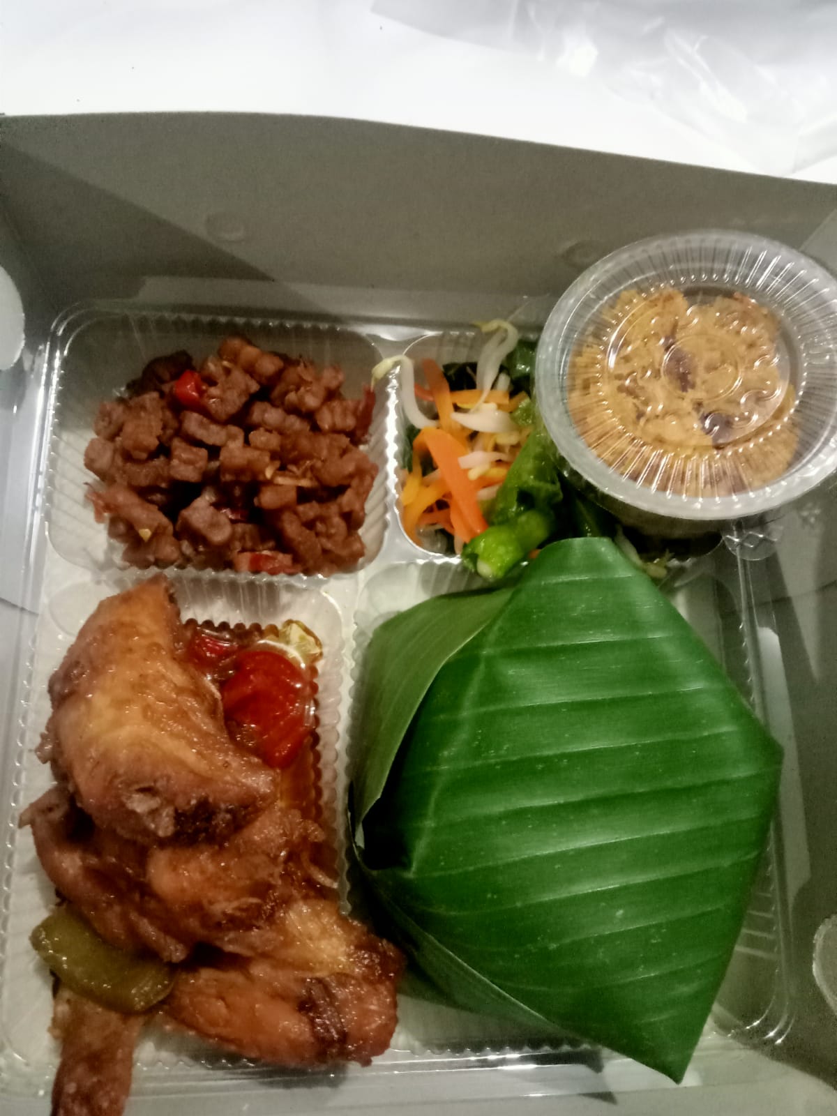 Nasi Box Dapoer Mama Kus