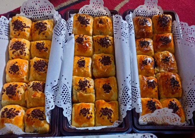 PAKET SNACK BOX DAPURAZAM